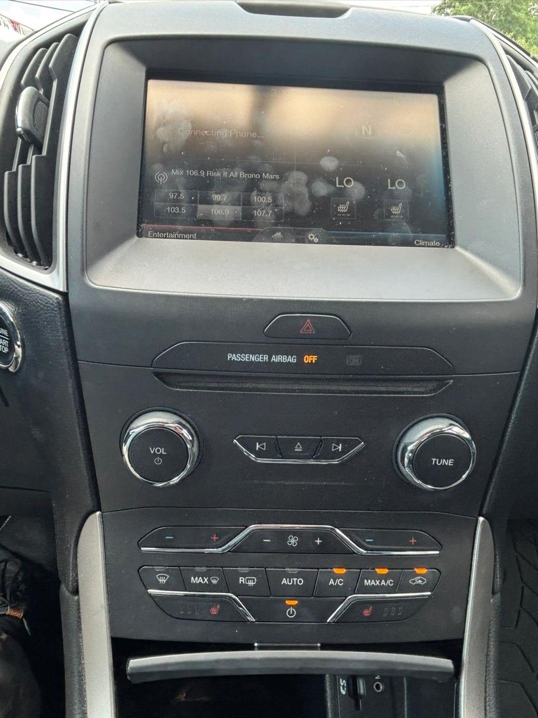 Ford Edge  2015