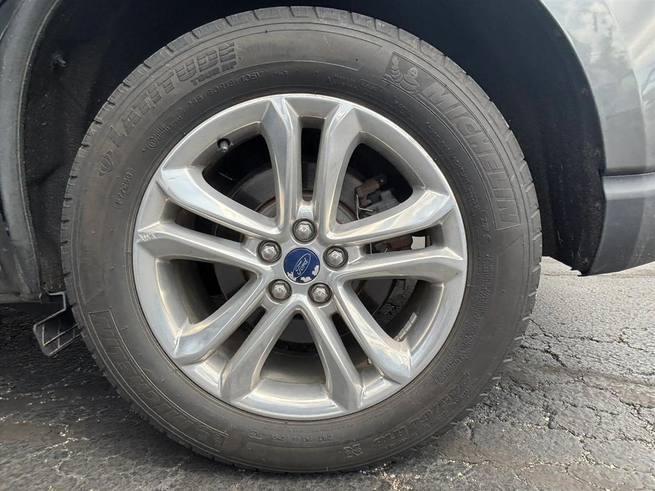 Ford Edge  2015