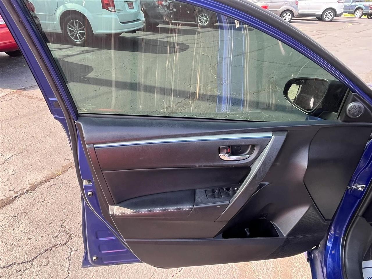 Toyota Corolla  2016