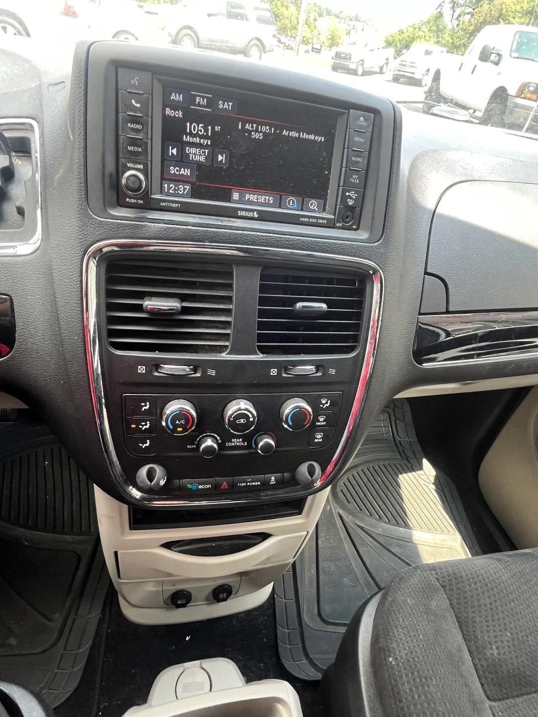 Dodge Grand Caravan  2015