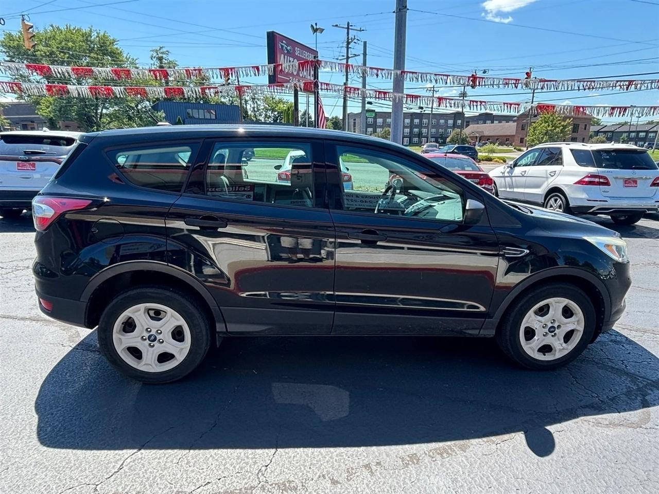 Ford Escape  2017