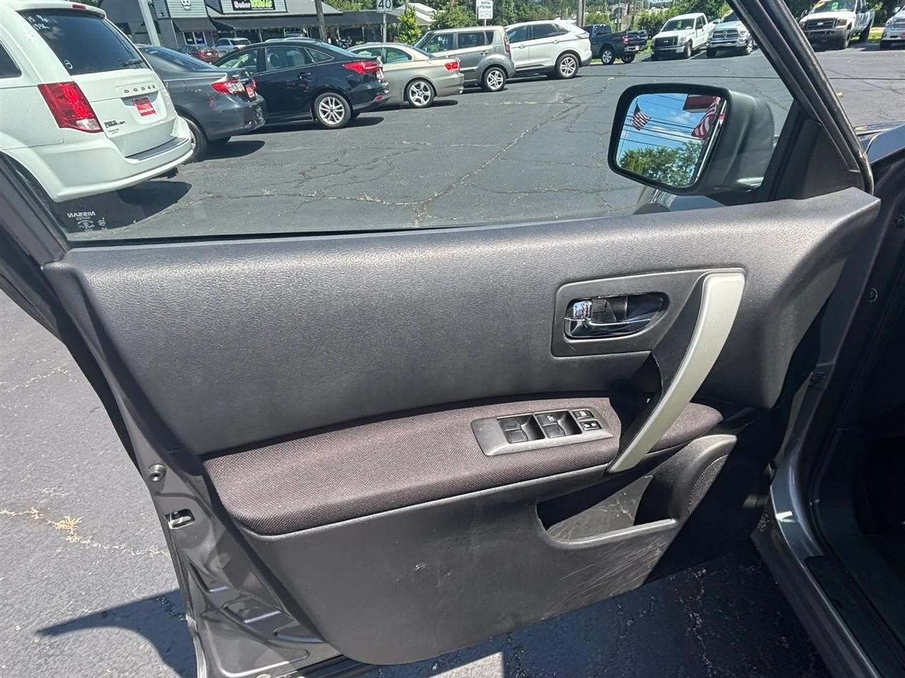 Nissan Rogue Select  2015