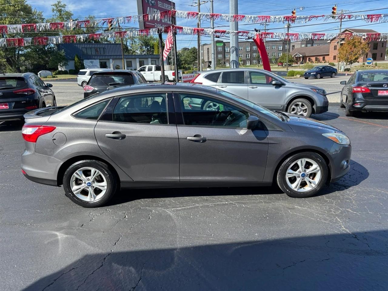 Ford Focus  2012