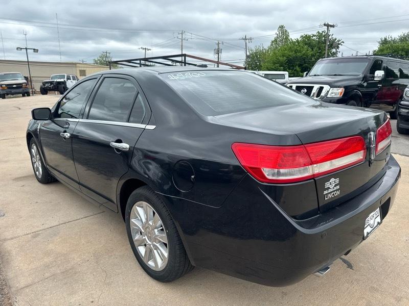 Lincoln MKZ FWD 2011