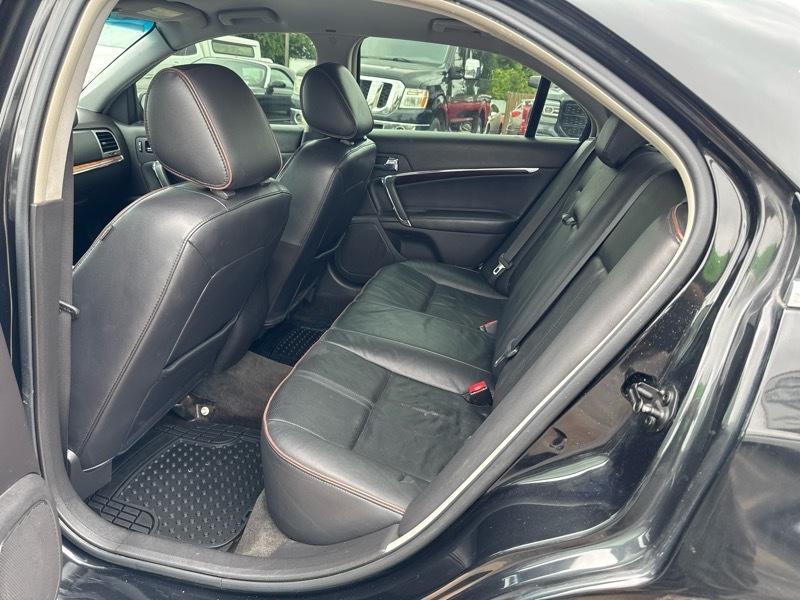 Lincoln MKZ FWD 2011