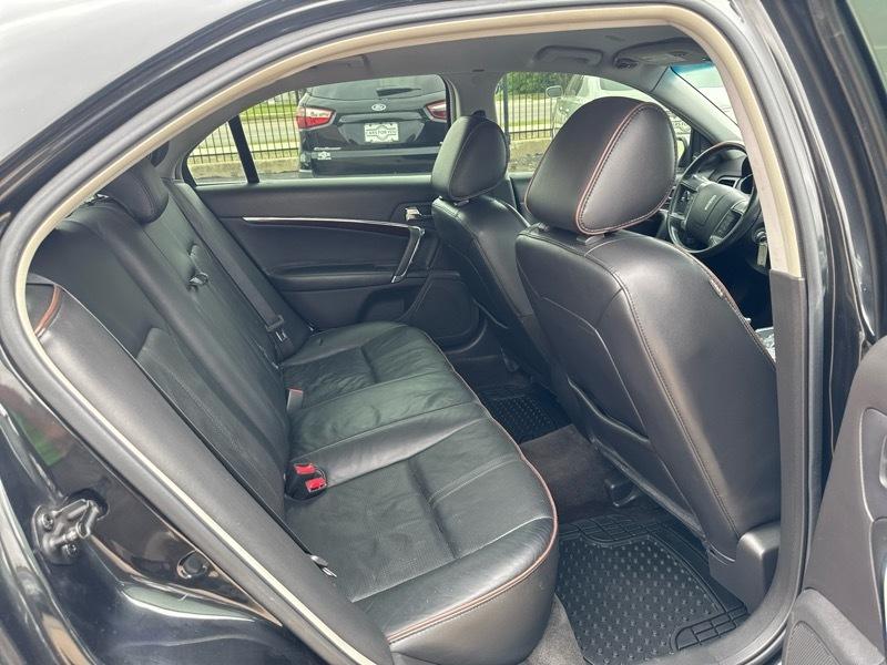 Lincoln MKZ FWD 2011