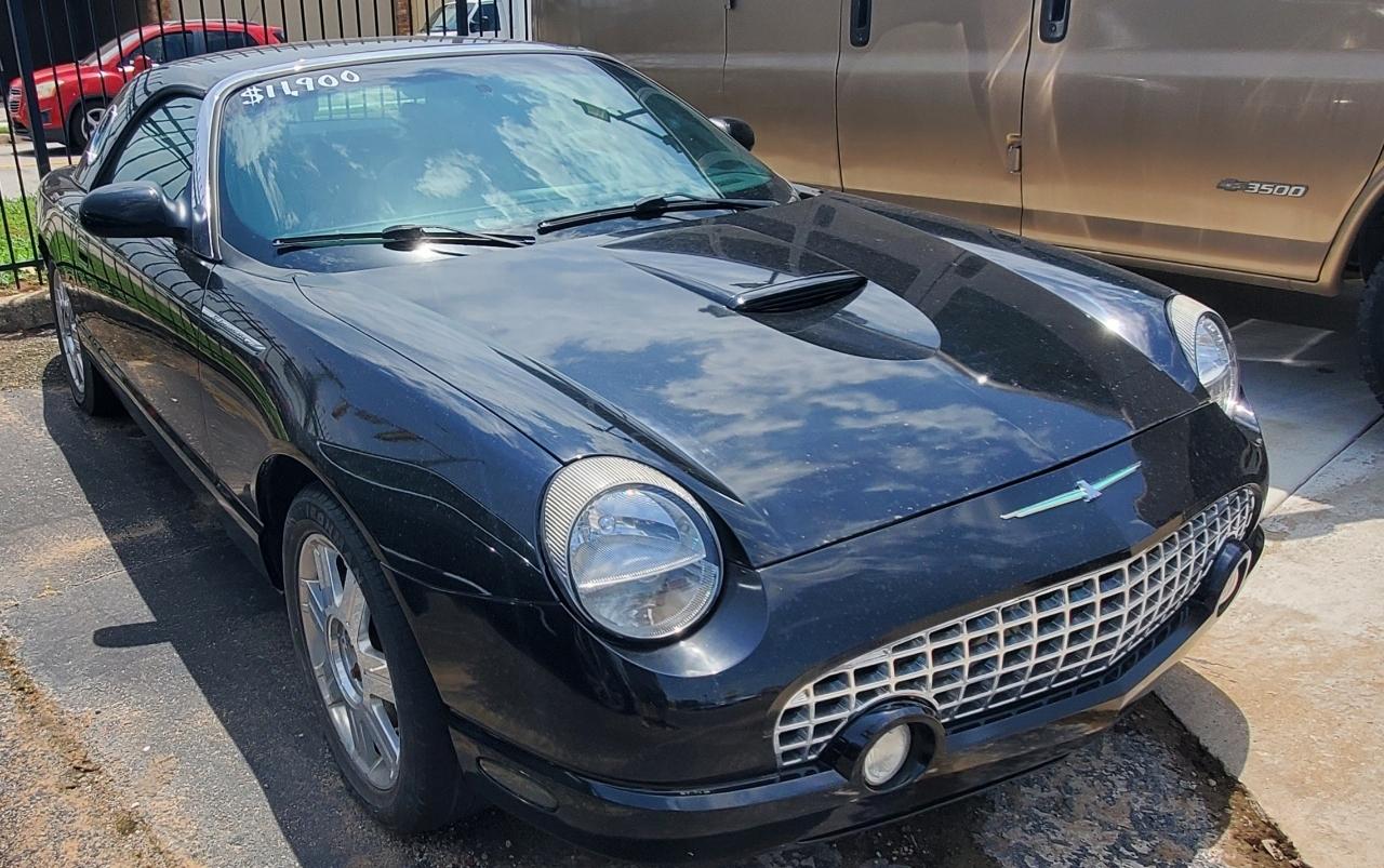Ford Thunderbird Deluxe 2005