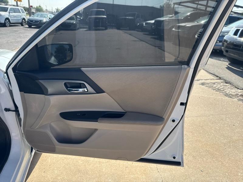 Honda Accord LX Sedan CVT 2014