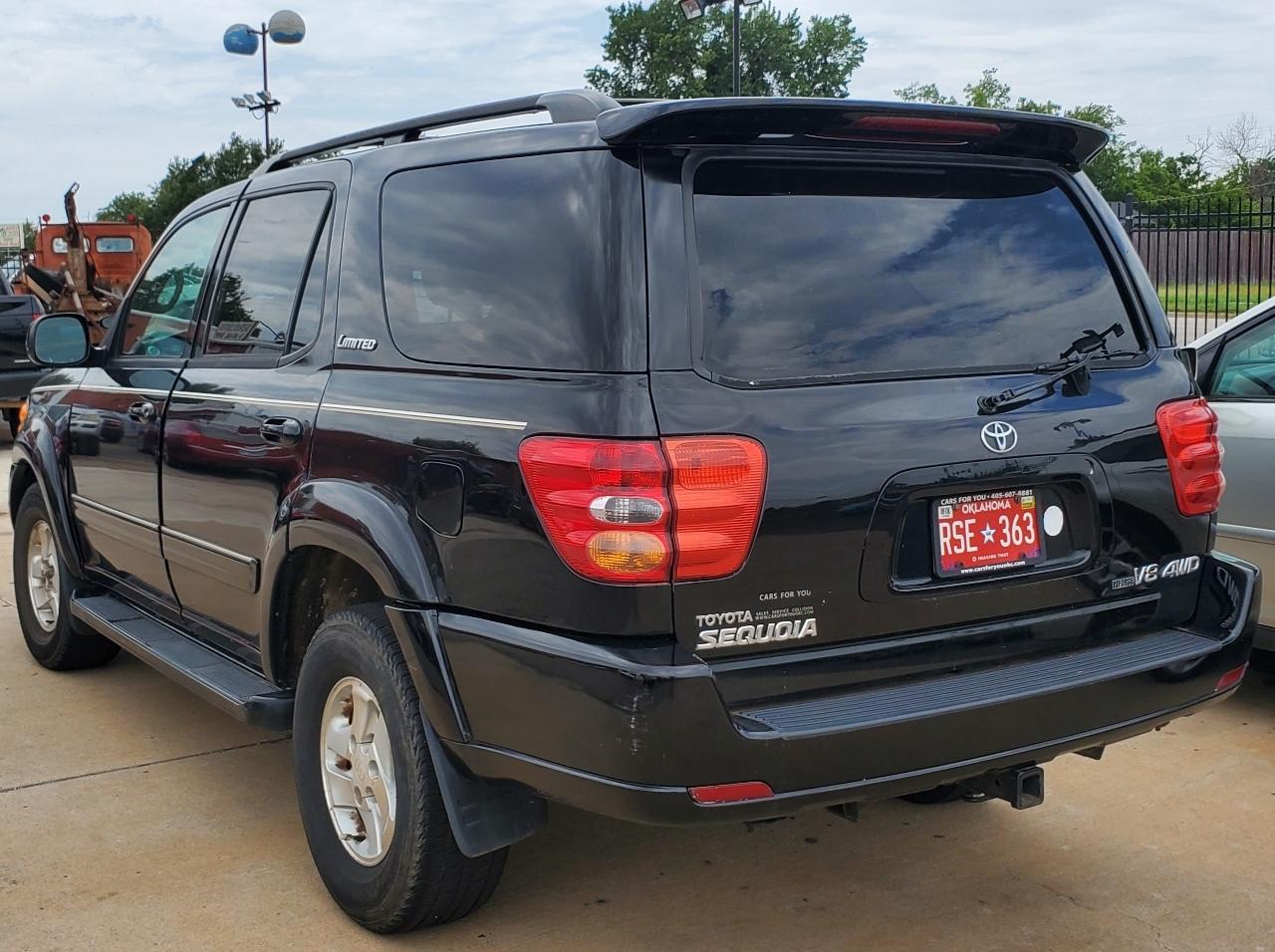 Toyota Sequoia  2002