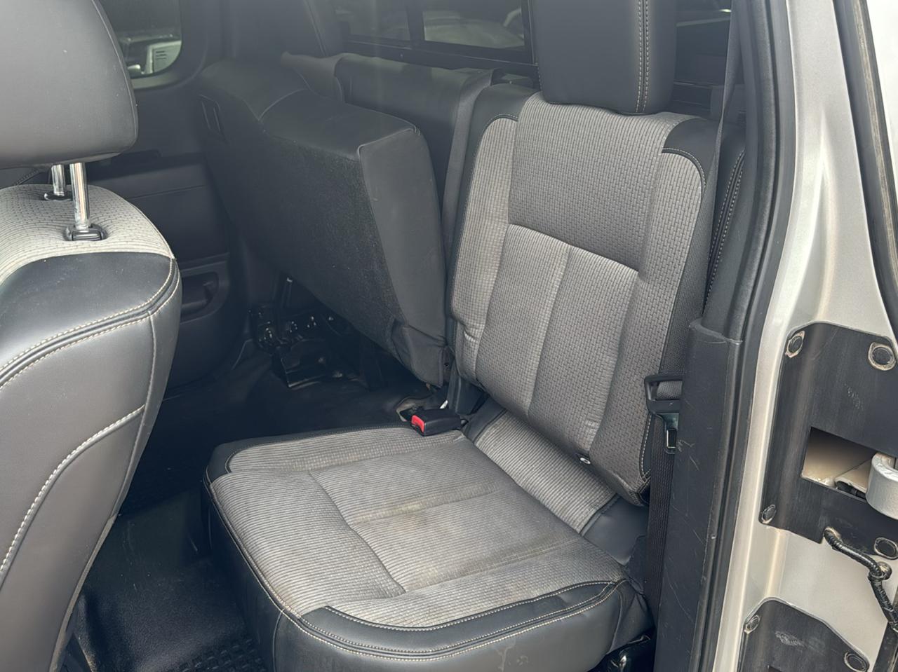 Nissan Titan S King Cab 4WD 2017