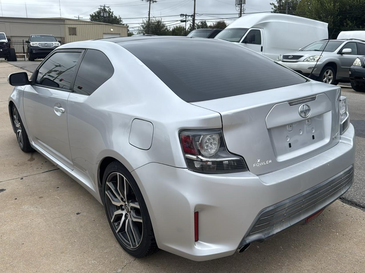 Scion tC Sports Coupe 6-Spd AT 2014
