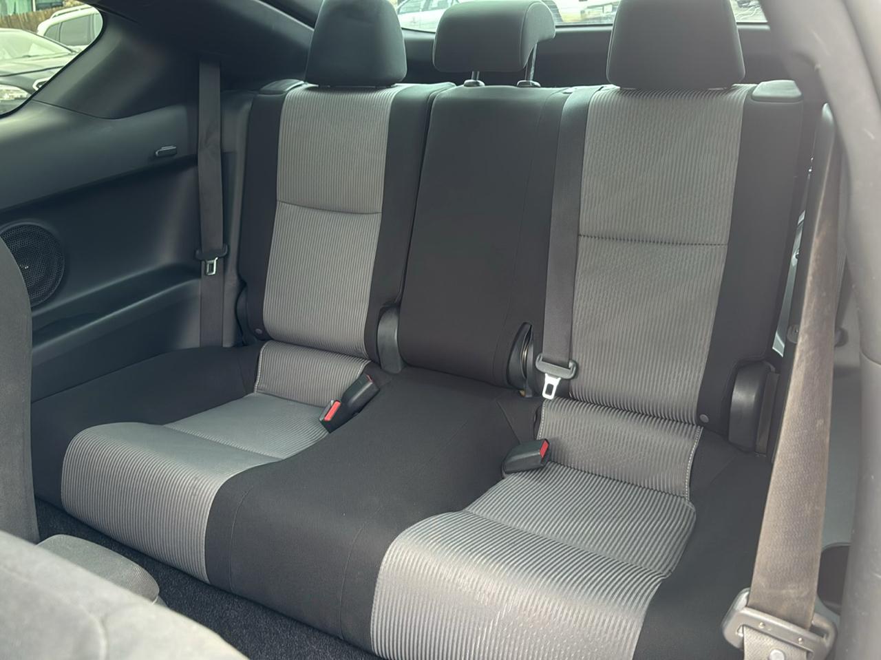 Scion tC Sports Coupe 6-Spd AT 2014