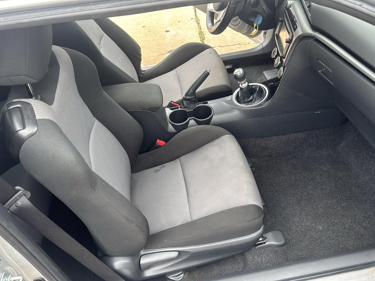 Scion tC Sports Coupe 6-Spd AT 2014
