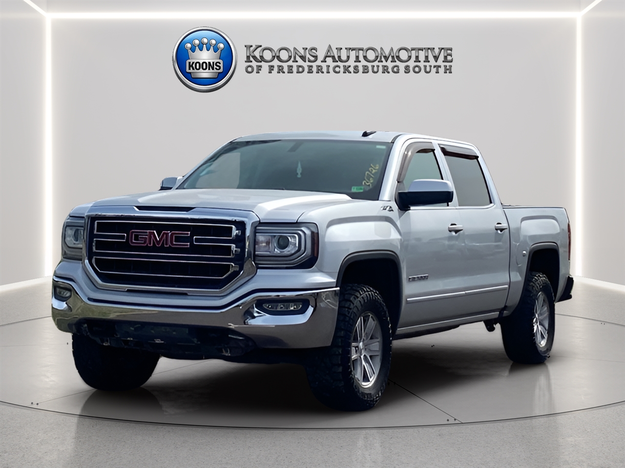 2018 GMC Sierra 1500 4WD Crew Cab 143.5" SLE