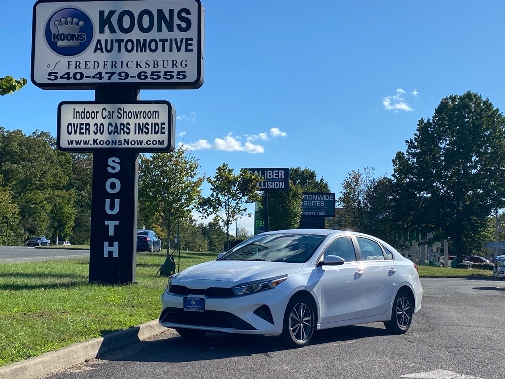 2024 Kia Forte LXS's photo