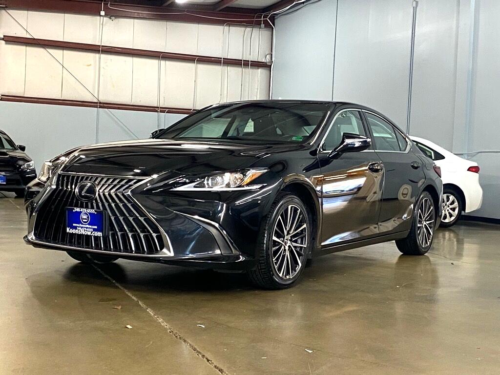 2023 Lexus ES 350's photo