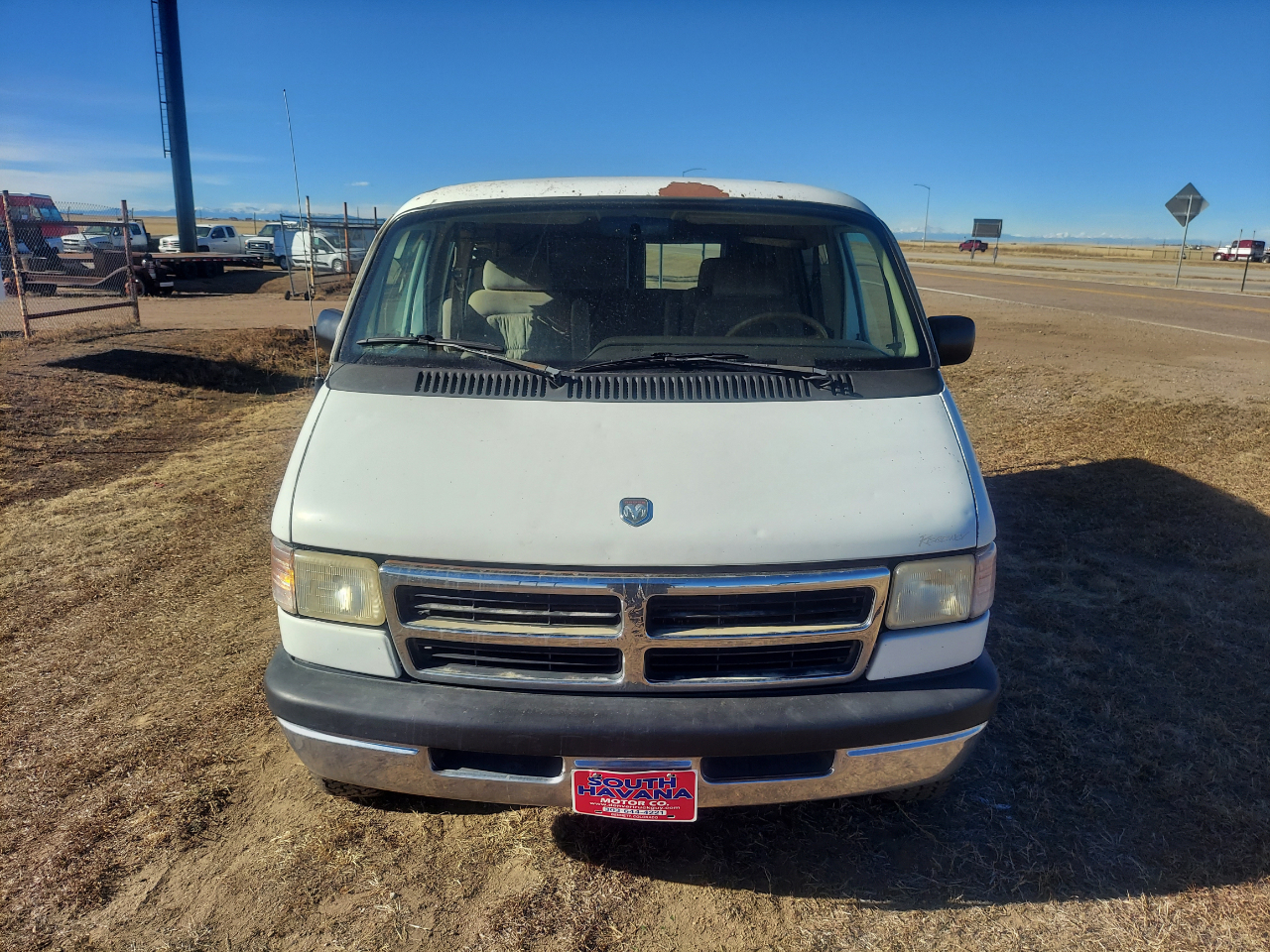 Dodge Ram Van 2500 109" WB 1996