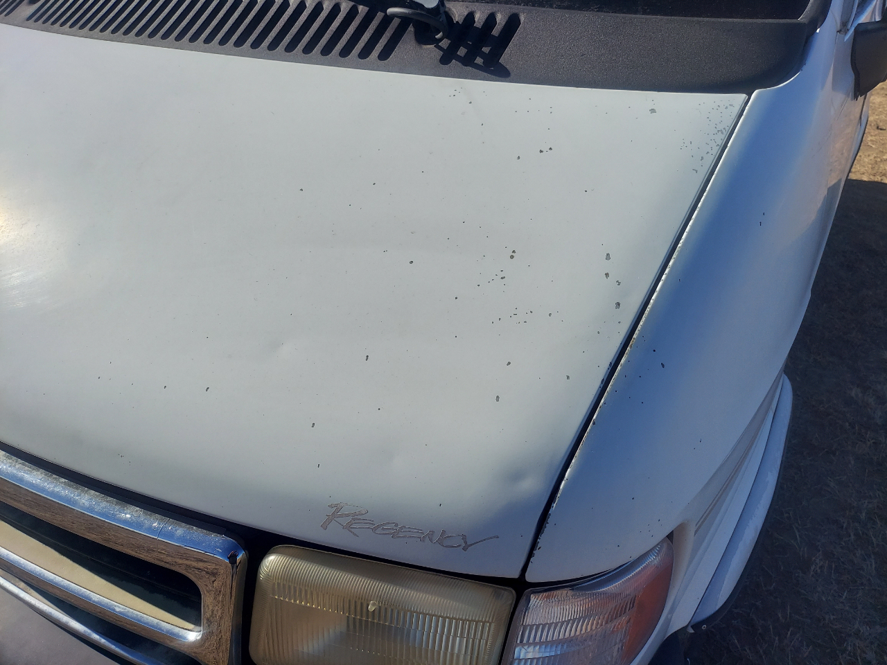 Dodge Ram Van 2500 109" WB 1996