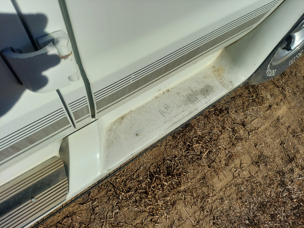 Dodge Ram Van 2500 109" WB 1996