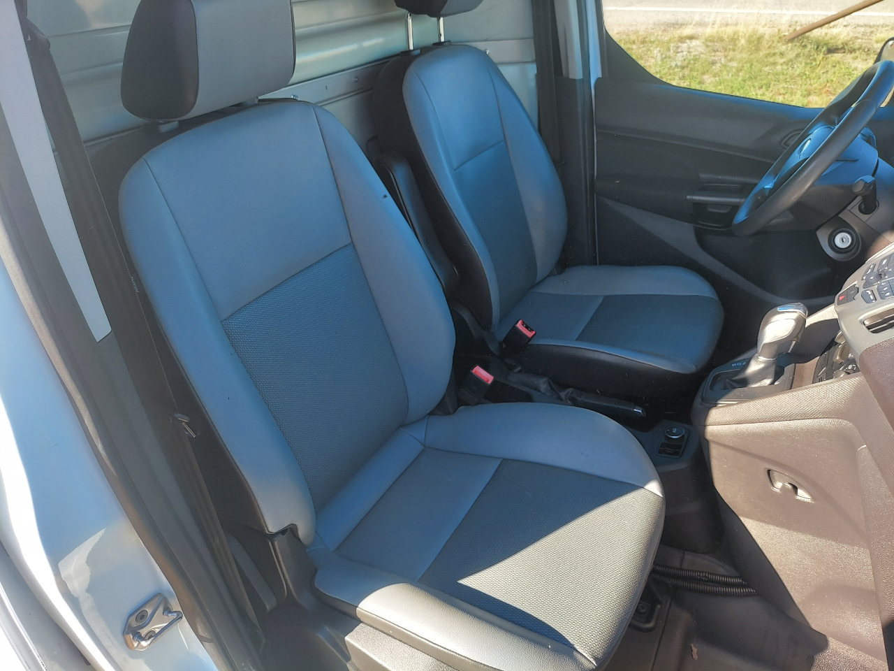 Ford Transit Connect Cargo Van XL LWB w/Rear 180 Degree Door 2016 Ford Transit Connect Cargo Van XL LWB w/Rear 180 Degree Door 2016