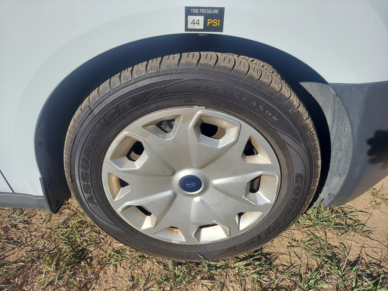 Ford Transit Connect Cargo Van XL LWB w/Rear 180 Degree Door 2016 Ford Transit Connect Cargo Van XL LWB w/Rear 180 Degree Door 2016