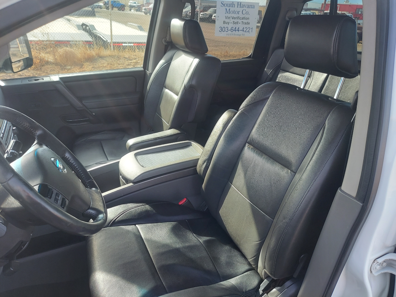 Nissan Titan LE Crew Cab 4WD 2007