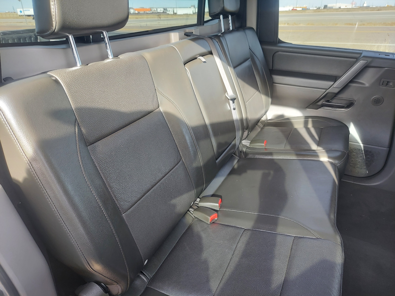 Nissan Titan LE Crew Cab 4WD 2007