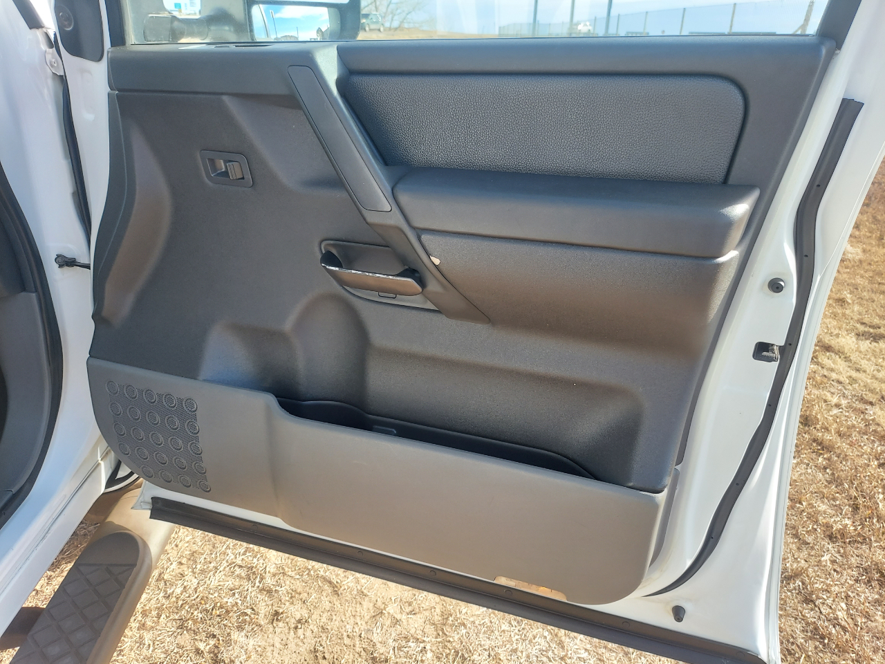 Nissan Titan LE Crew Cab 4WD 2007