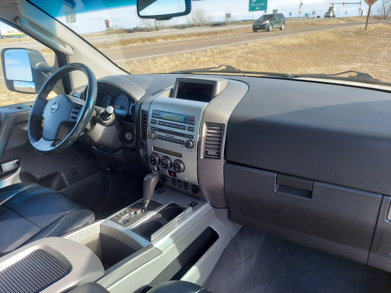 Nissan Titan LE Crew Cab 4WD 2007