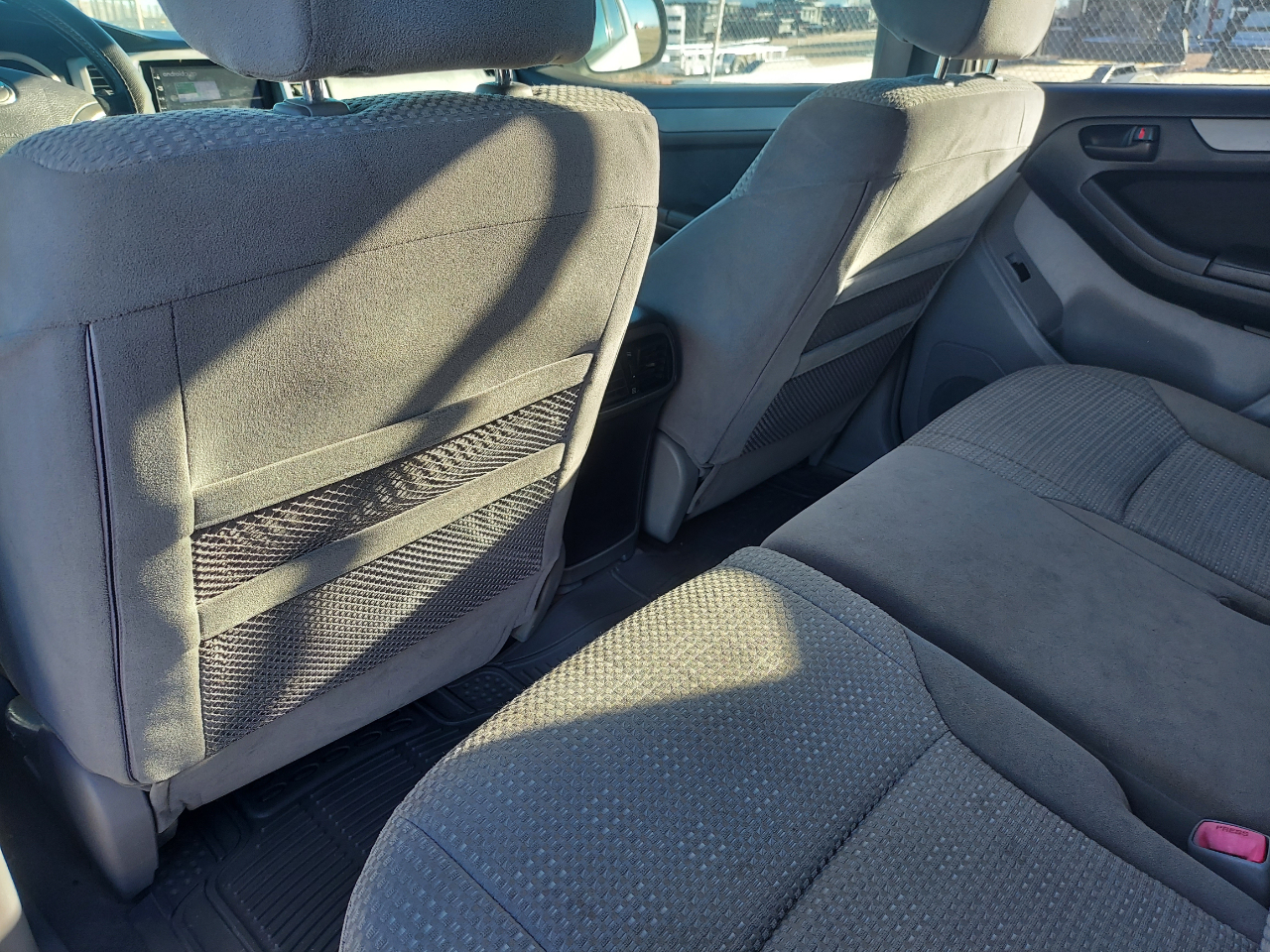 Toyota 4Runner SR5 V6 4WD 2004