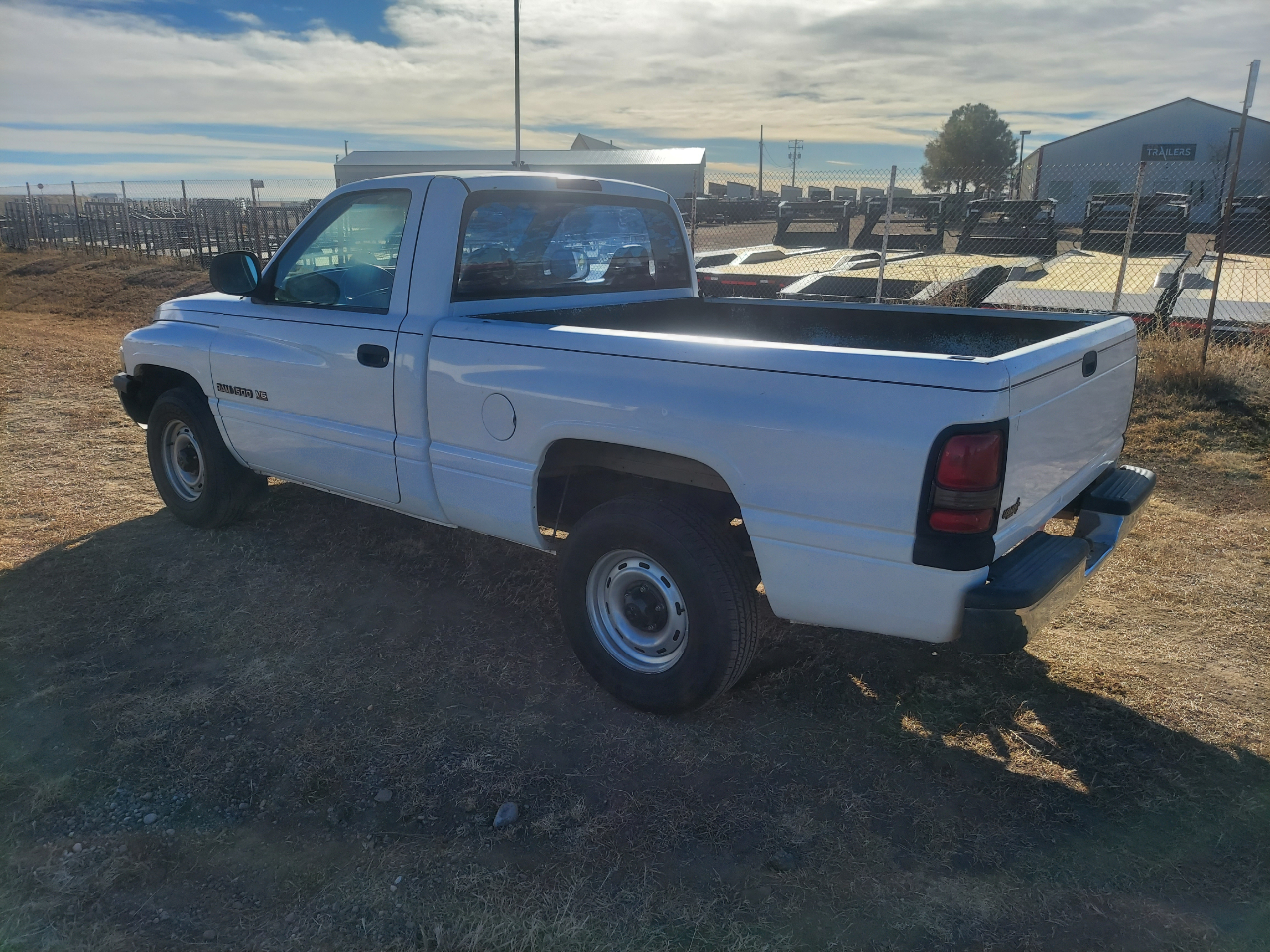 Dodge Ram 1500 WS Reg. Cab Short Bed 2WD 2001