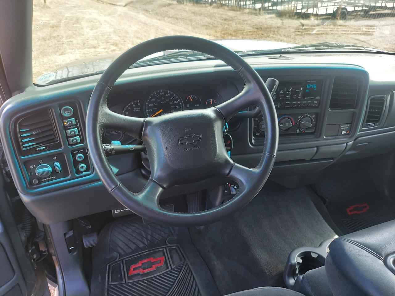 Chevrolet Silverado 1500 LT Ext. Cab Long Bed 4WD 2001