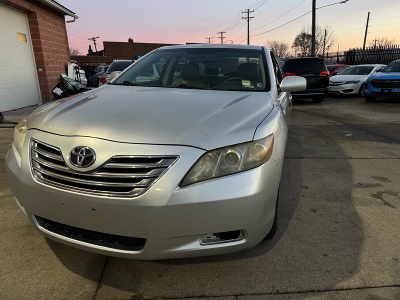Toyota Camry Hybrid Sedan 2007