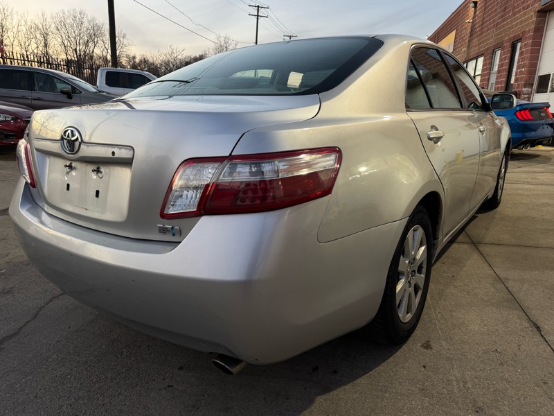 Toyota Camry Hybrid Sedan 2007
