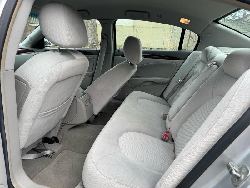 Buick Lucerne CX 2011