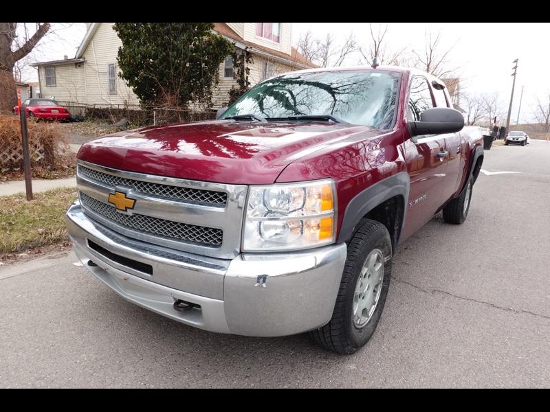 2013 Chevrolet Silverado 1500 LT Ext. Cab Long Box 4WD
