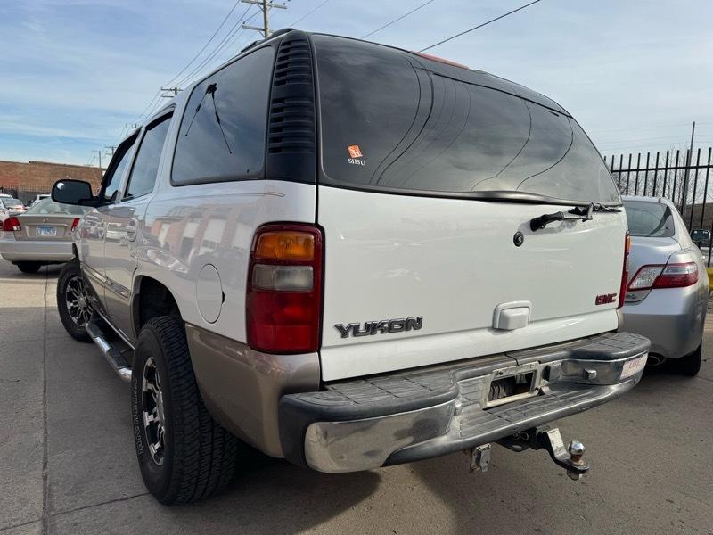 GMC Yukon SLE 2WD 2000