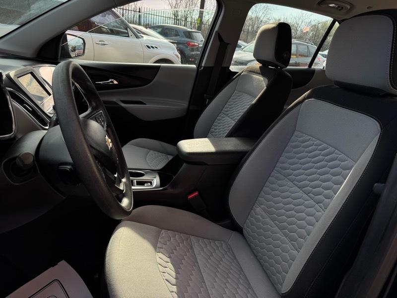 Chevrolet Equinox LS 2WD 2020