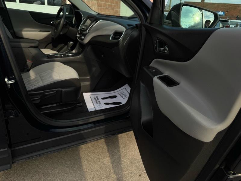 Chevrolet Equinox LS 2WD 2020