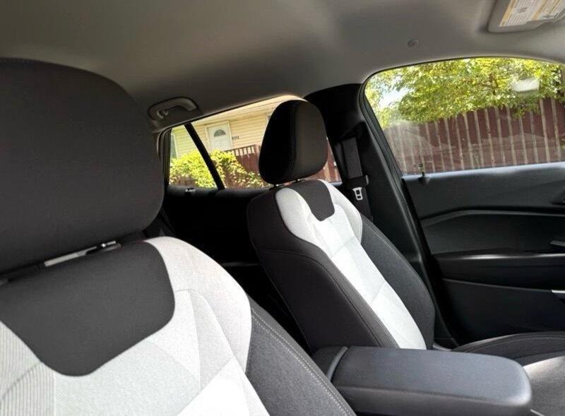 Chevrolet Trax LS 2025