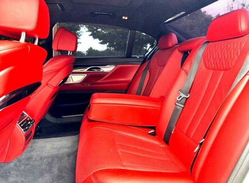 BMW 7-Series 750i xDrive 2017