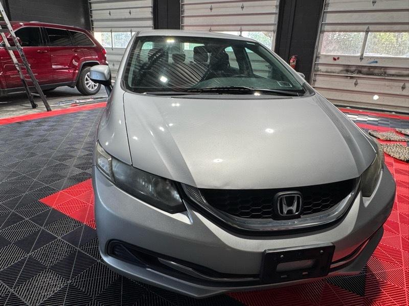 Honda Civic LX Sedan 5-Speed AT 2013