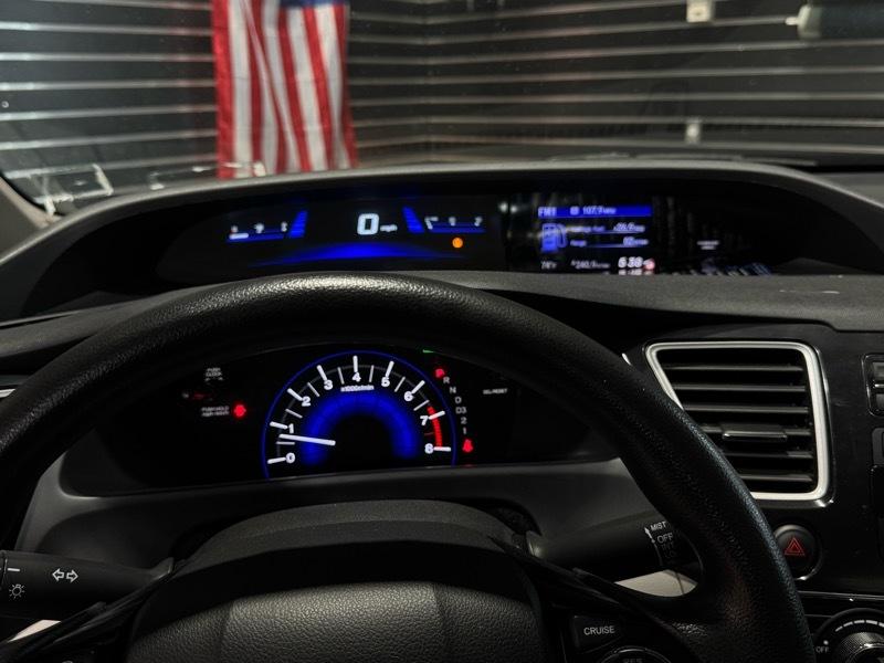 Honda Civic LX Sedan 5-Speed AT 2013