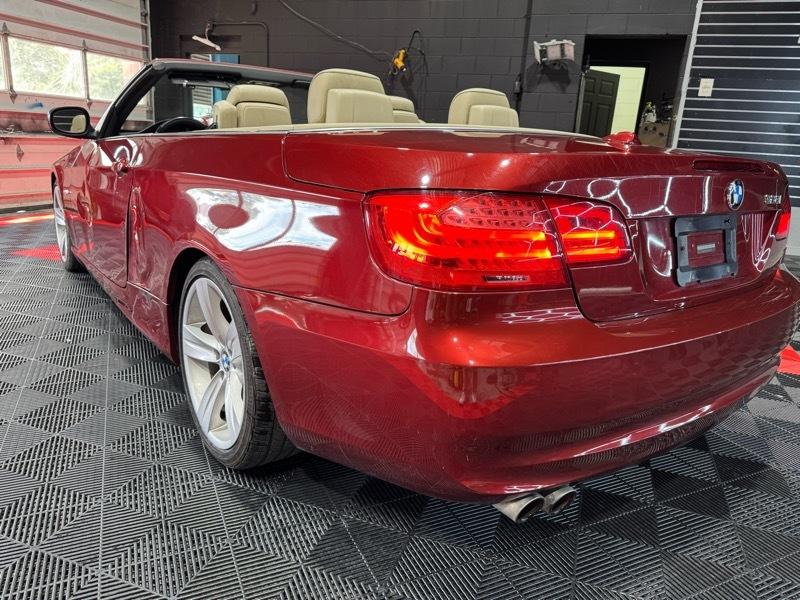 BMW 3-Series 328i Convertible 2011