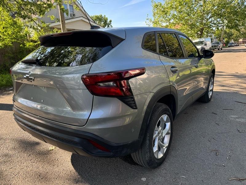 Chevrolet Trax LS 2025