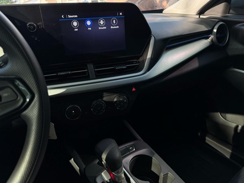 Chevrolet Trax LS 2025