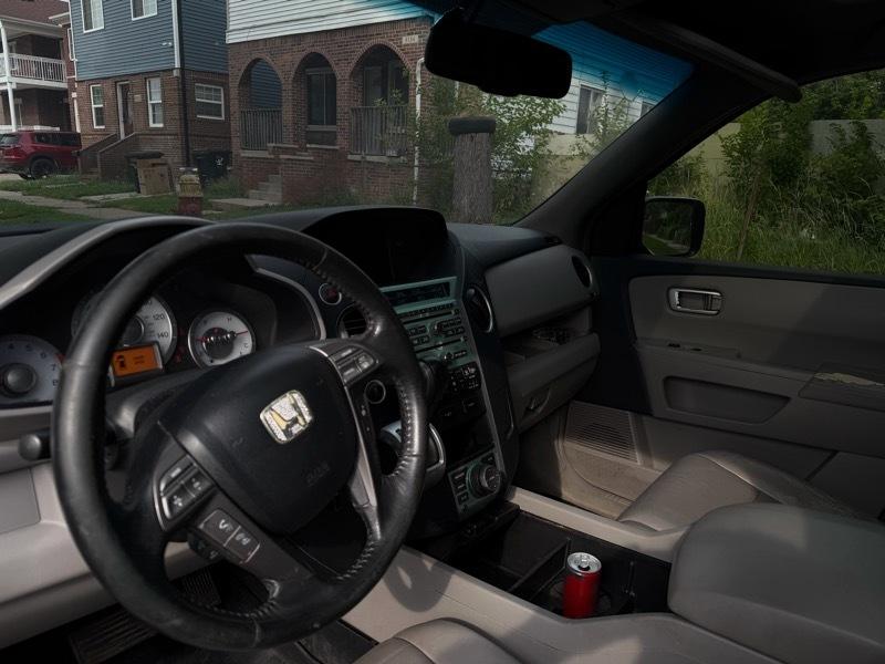 Honda Pilot Touring 4WD with DVD 2009