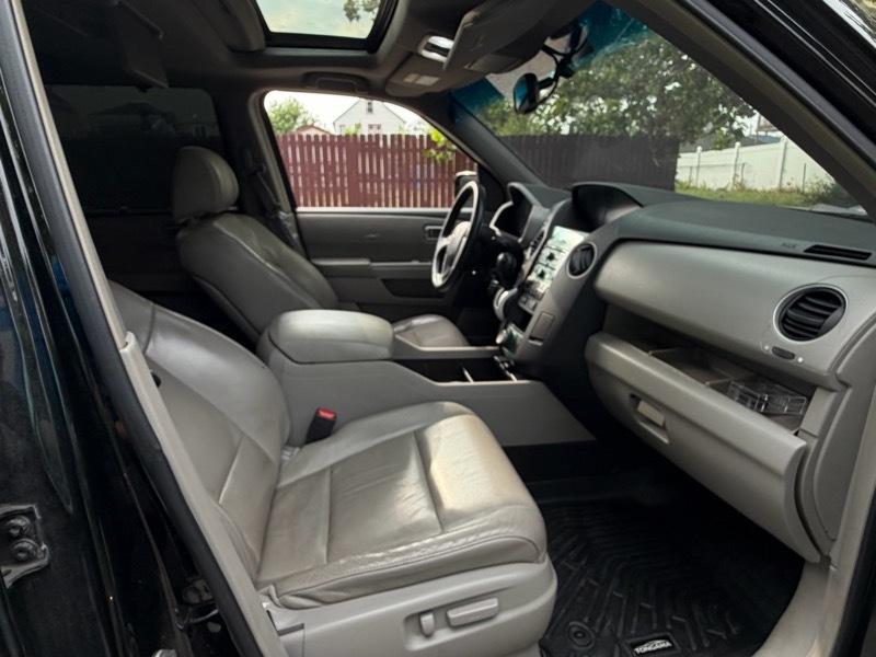 Honda Pilot Touring 4WD with DVD 2009