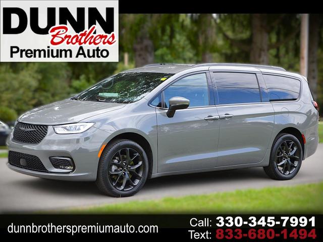 2023 Chrysler Pacifica Touring L AWD