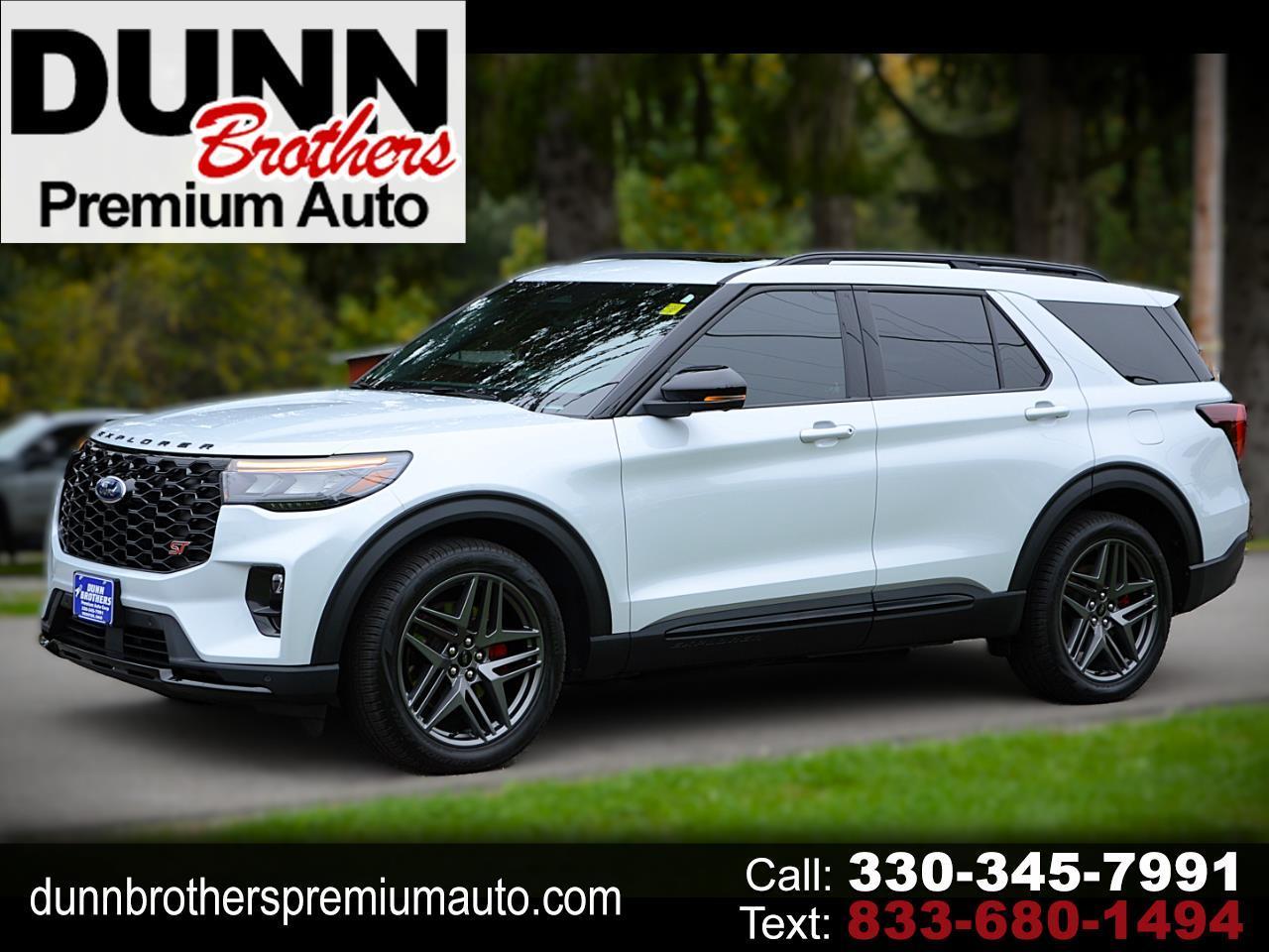 Space White Metallic 2026 Ford Explorer SUV / Crossover All-Wheel Drive Automatic